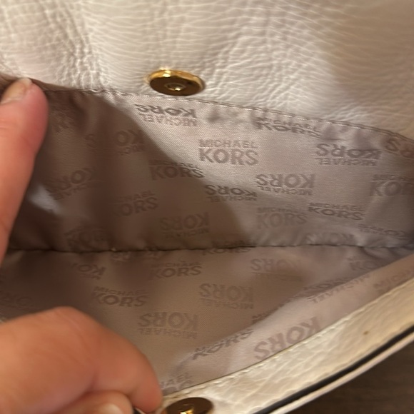 Michael Kors White Shoulder Bag or Crossbody with adjustable chain - Picture 4 of 8